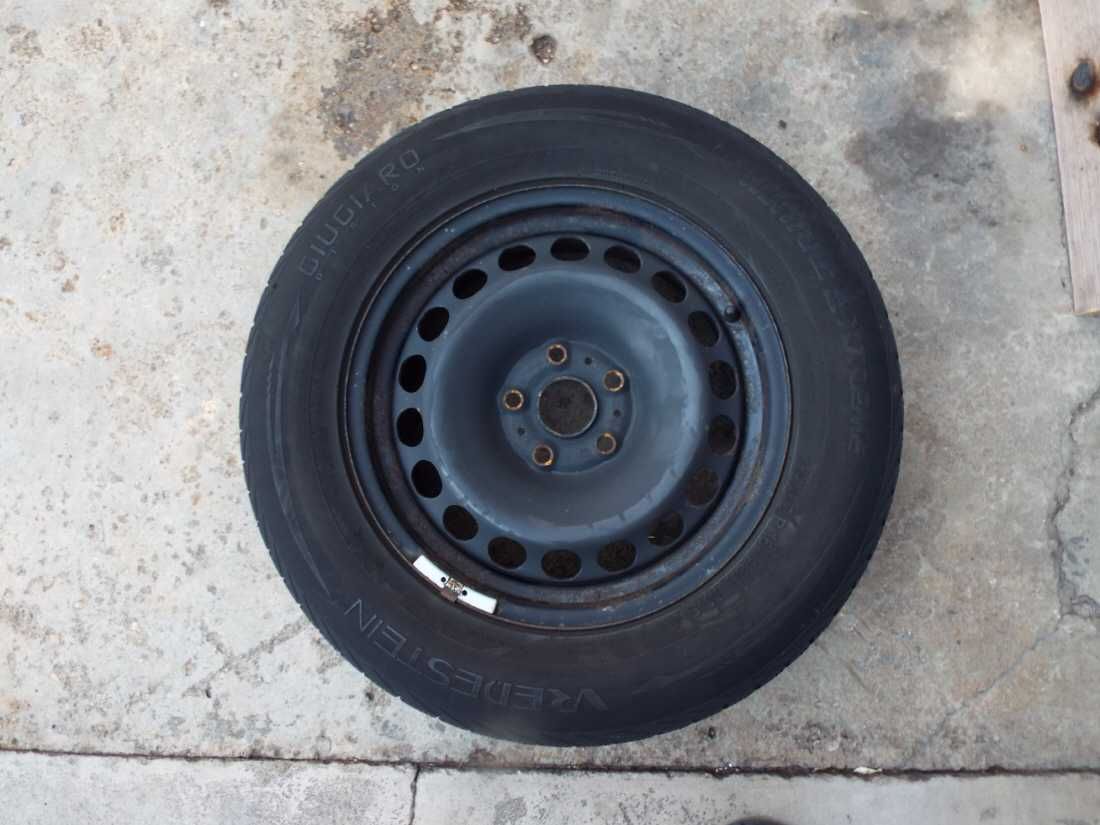 vand roata rezerva pe 16" originala volkswagen tiguan pret 250ron