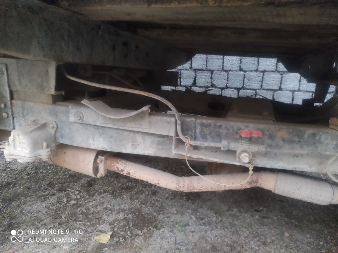 Uaz 3303 sotiladi