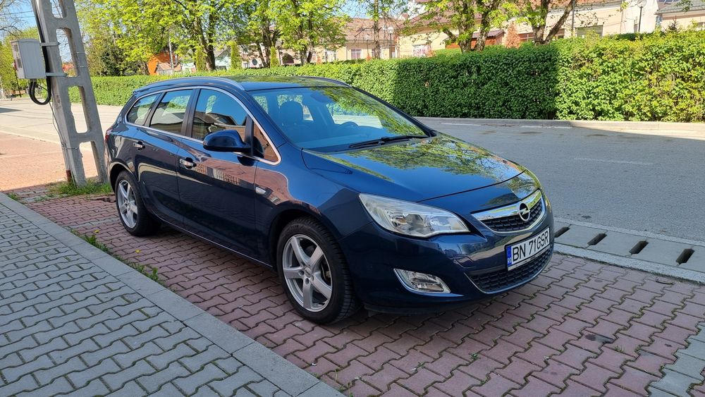 Opel Astra J 1.7
