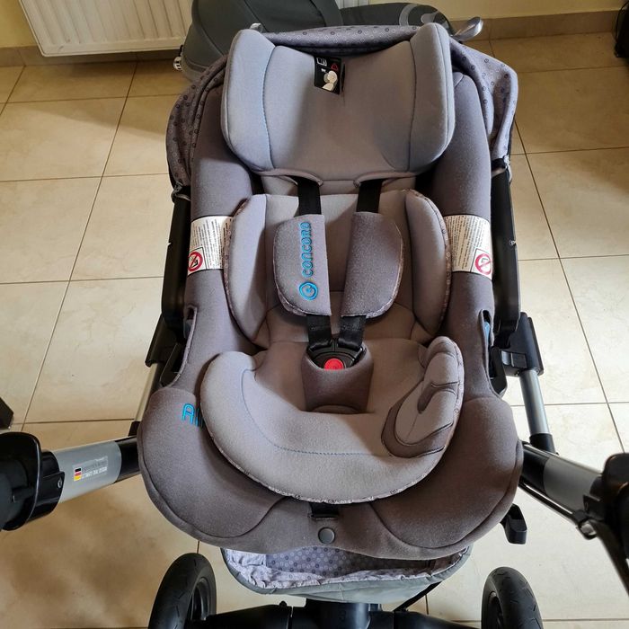 Carucior landou scoica CONCORD NEO cadou sistem de purtare ergobaby