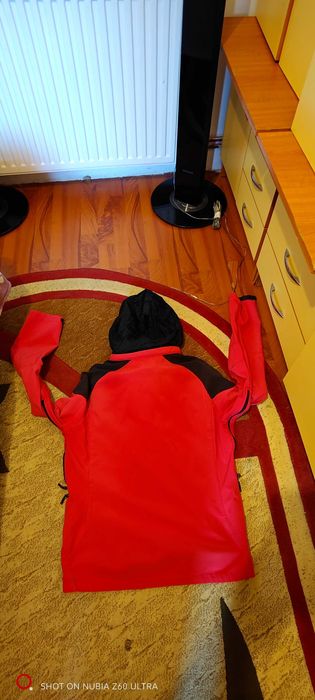 Vând Geaca salewa M