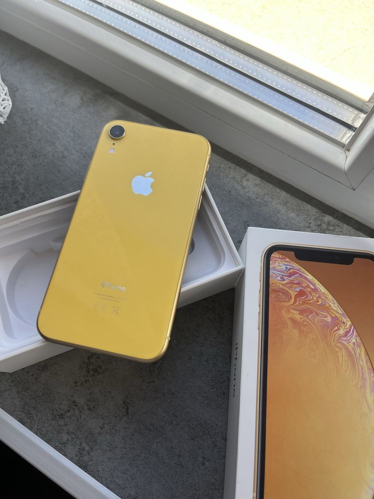Iphone XR yellow