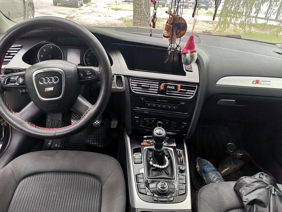 Vând Audi A4 b8 2009, euro 5, manuala 6+1