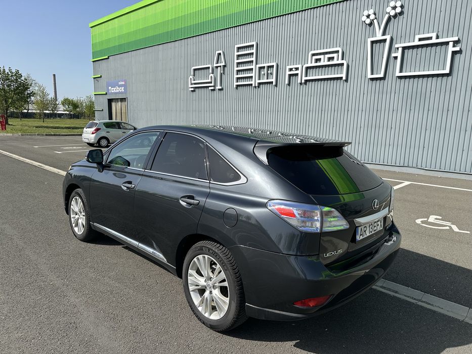 Lexus RX450hbaterie hybride inlocuita