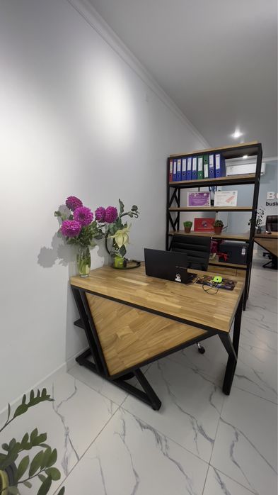 Столы офисные и для кафе в наличии и на заказ