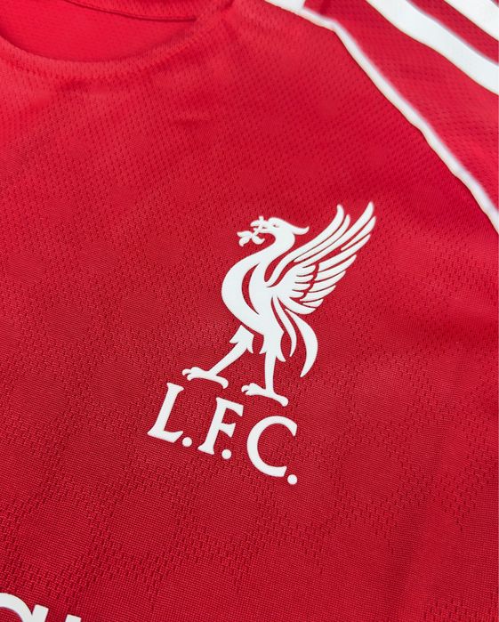 Футболни тениски