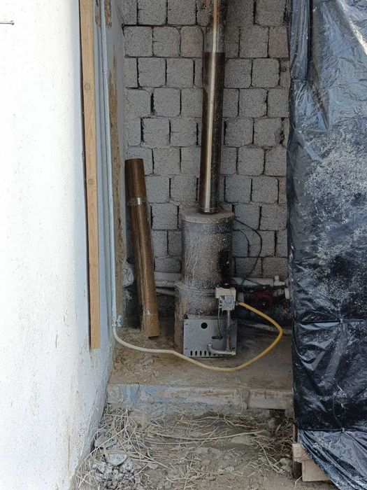 Зангиота 3 сотих 4 хона уй сотилади