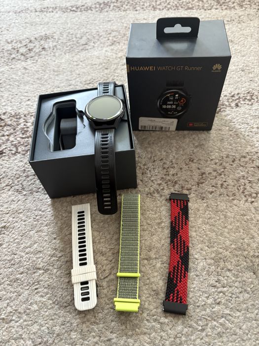 Huawei GT Runner + cadouri (Gt 3) pachet complet