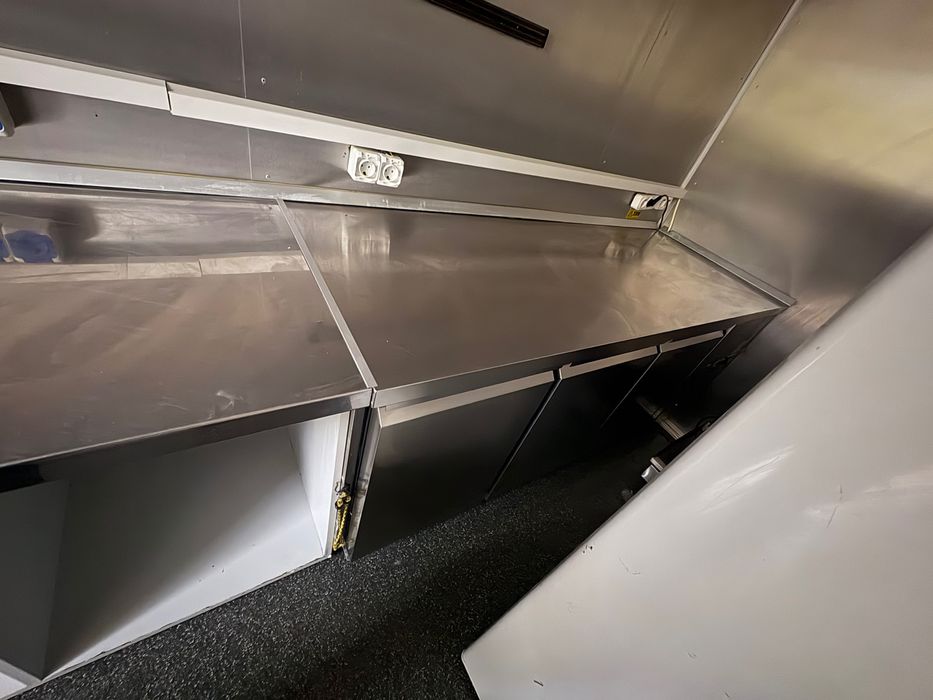 Food truck Mercedes Sprinter 2.2 diesel 2008, 210000 km complet utilat