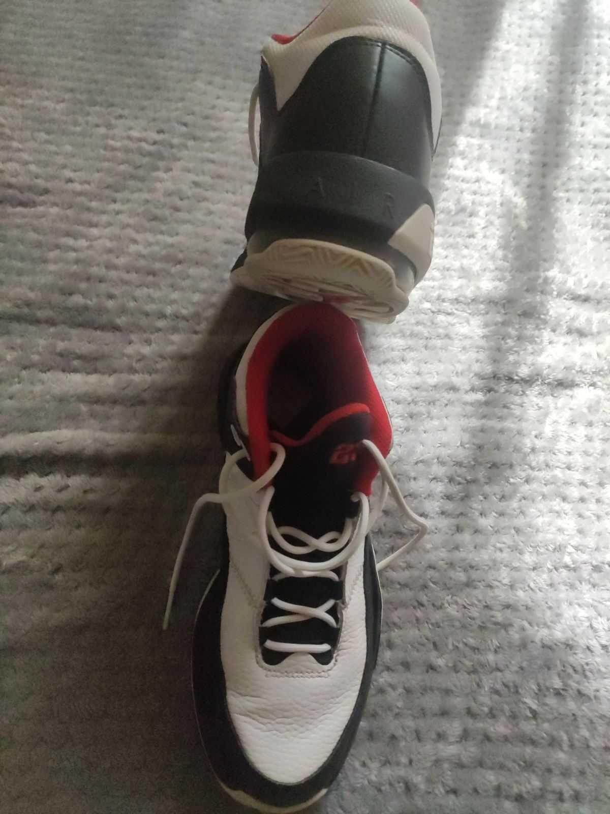 Jordan Max Aura 3 размер 37.5