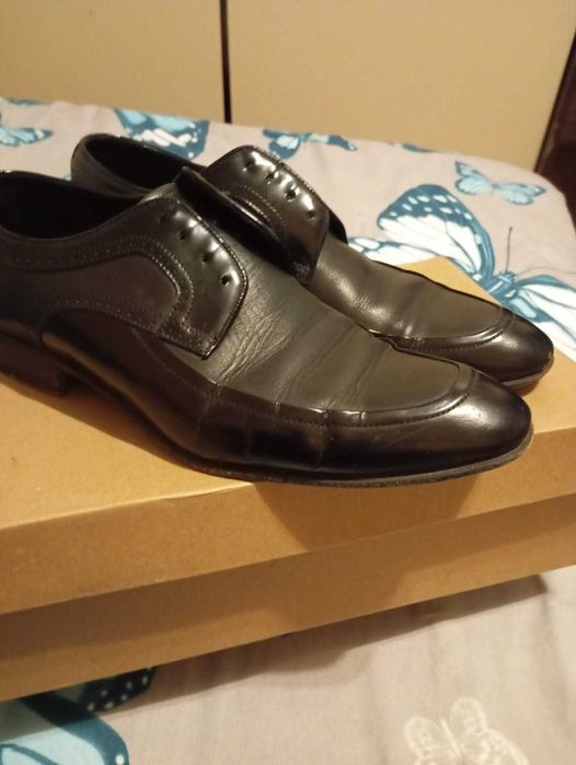 Pantofi eleganți de bărbați nr.41