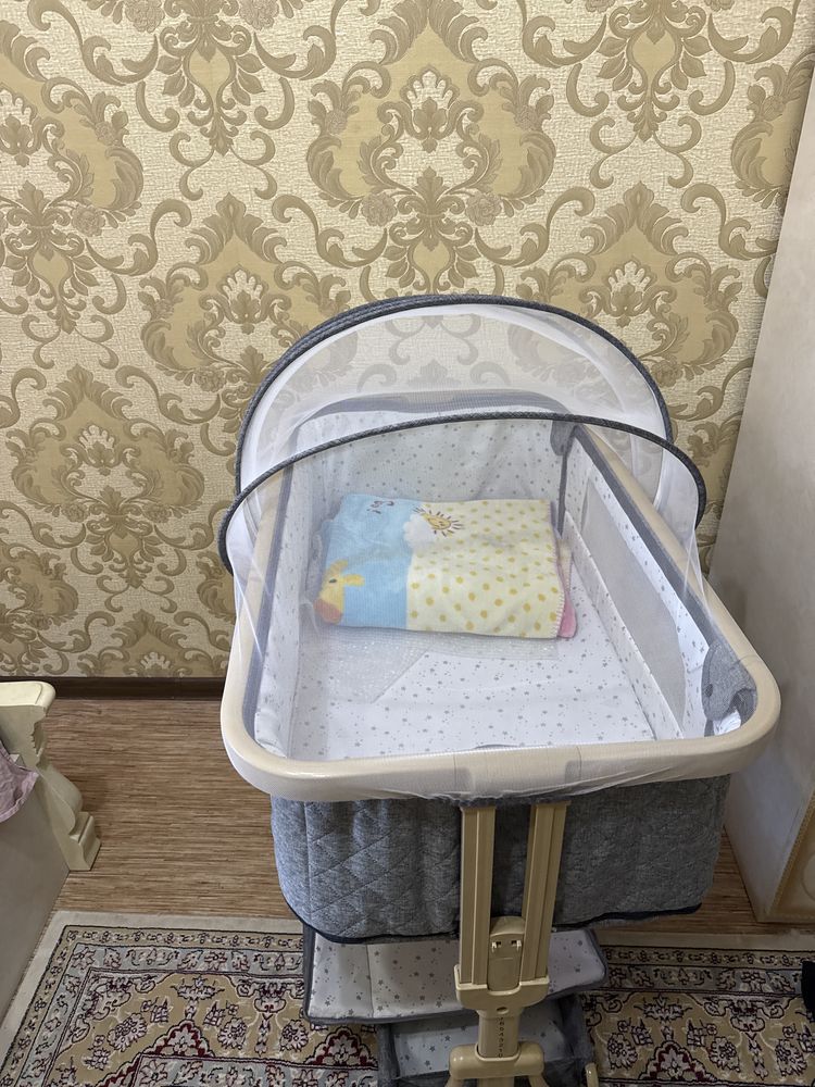 Манежка для новорожденных