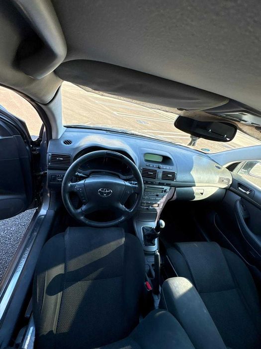 Toyota Avensis T25 2.0 D4D
