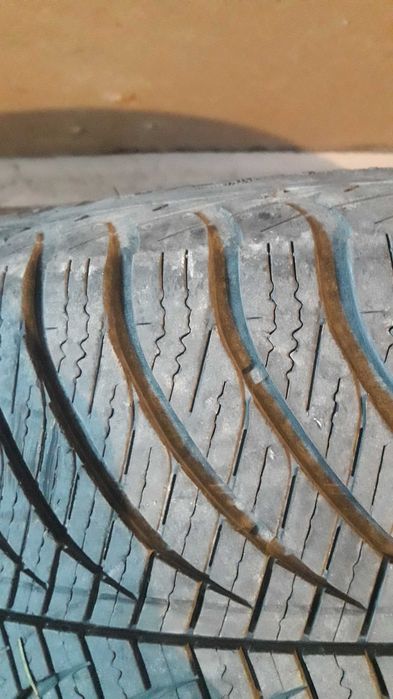Гуми GOODYEAR VECTOR 4seasons  2бр 225/50/R17