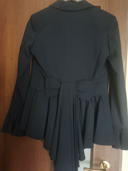 Sacou albastru închis