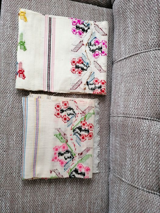 Продавам рьчно изработени кьрпи