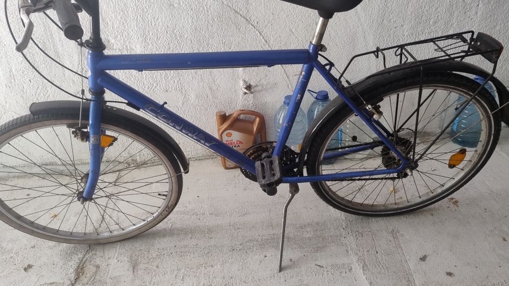 Vând bicicleta din imagine