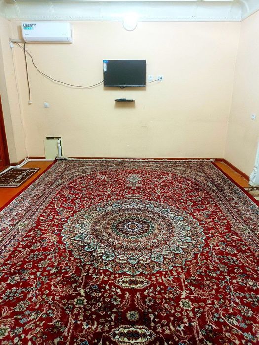 Yunusobod Metro qizlarg kvartira Mega plonet unversam bozor ijaraga uy