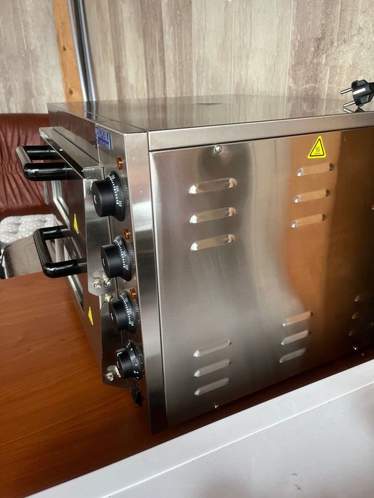 Cuptor pizza folosit scurt timp fara ambalaj original