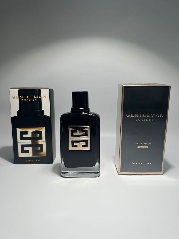 Gentleman society Givenchy