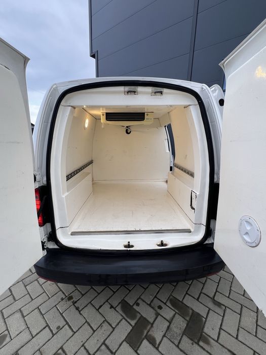 Volkswagen~Caddy~Frigo~2.0~TDI~ Recent ~Adus~ din Germania
