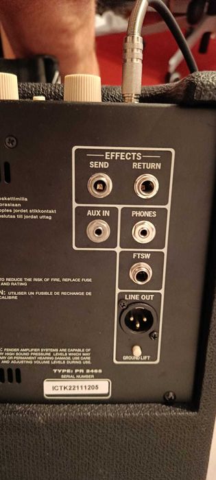 Combo Bass Harley Benton + Amplificator Fender Rumble 100