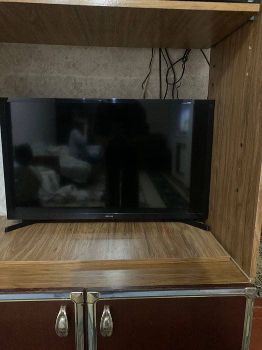 Продается телевизор