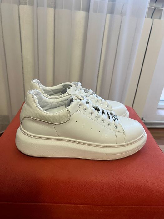 Pantofi Benvenuti stare foarte bună