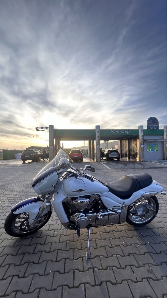 Suzuki Intruder / Boulevard VZR 1800 1M09R full accesorizat Recent