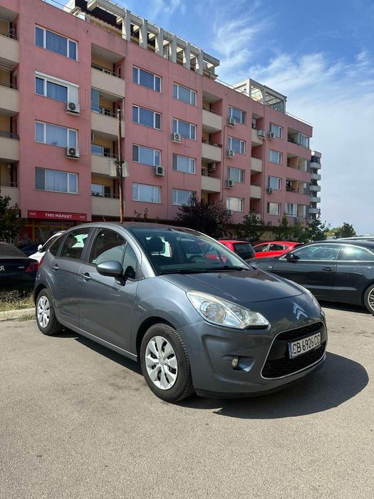 Продавам автомобил