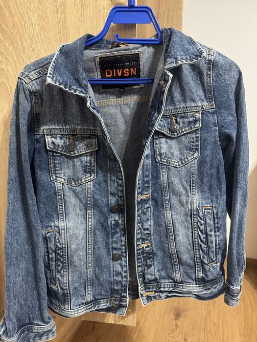 3в1 Дъмково яке и две официални сака S размери