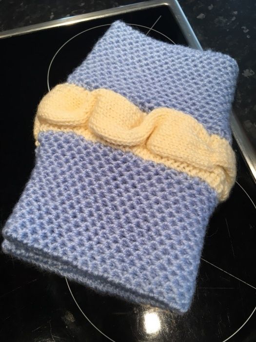 Шапки/шал яка ,ръчно изплетени!