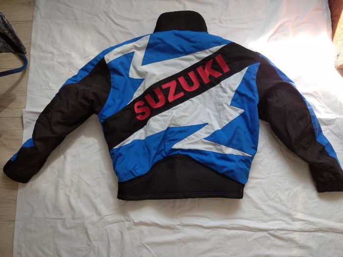 Geaca moto scuter 4 Suzuki cu mesada conform poze mărime M