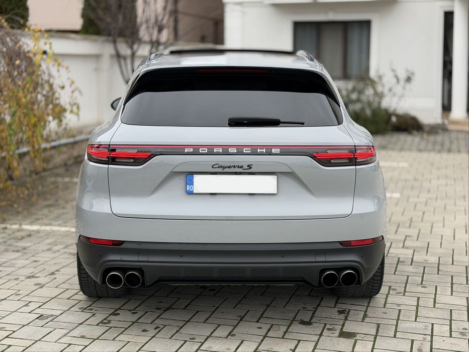 Porsche Cayenne S 2.9 441 Cp/Pano/Gts/Matrix/Bose Schimb-Variante