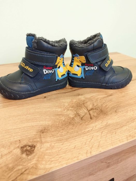 Детски боти 22 номер