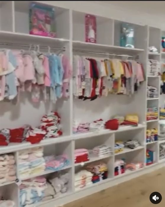 Afacere la cheie Magazin cu Produse Mayoral varsta 0-10 ani +mobilier