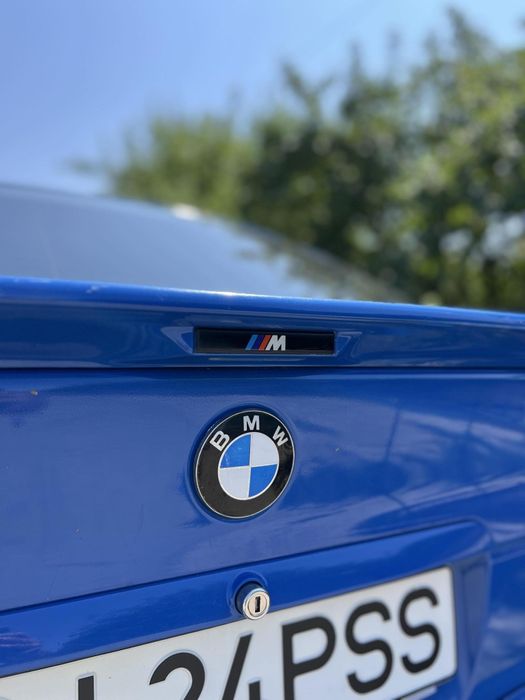 Vând e 36 compact m pachet de fabrica