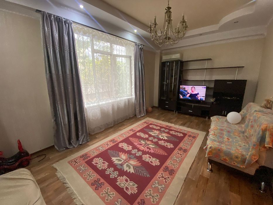 Продам квартиру, таунхауз