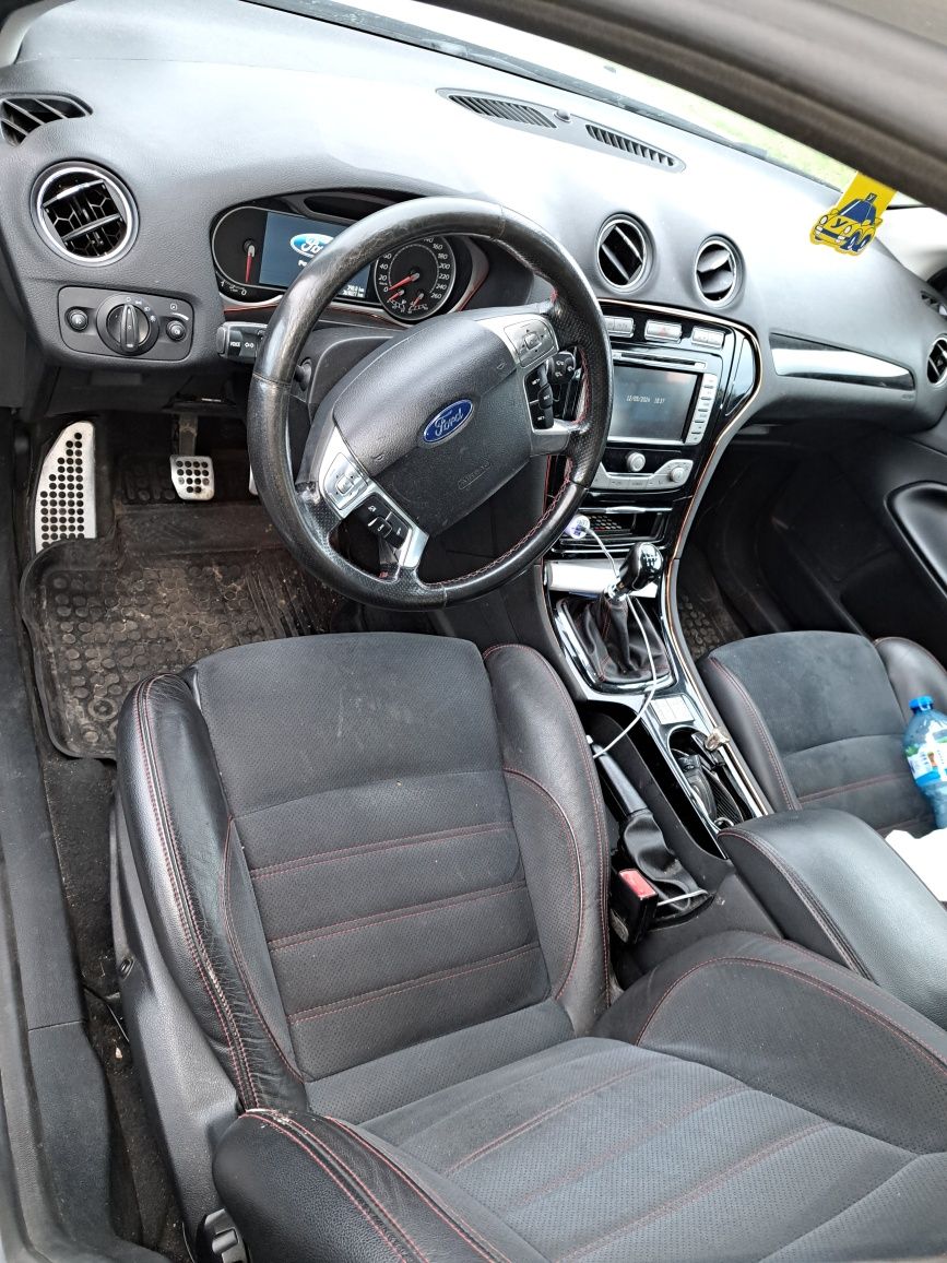 Ford  Mondeo  2.2 Titanium  S