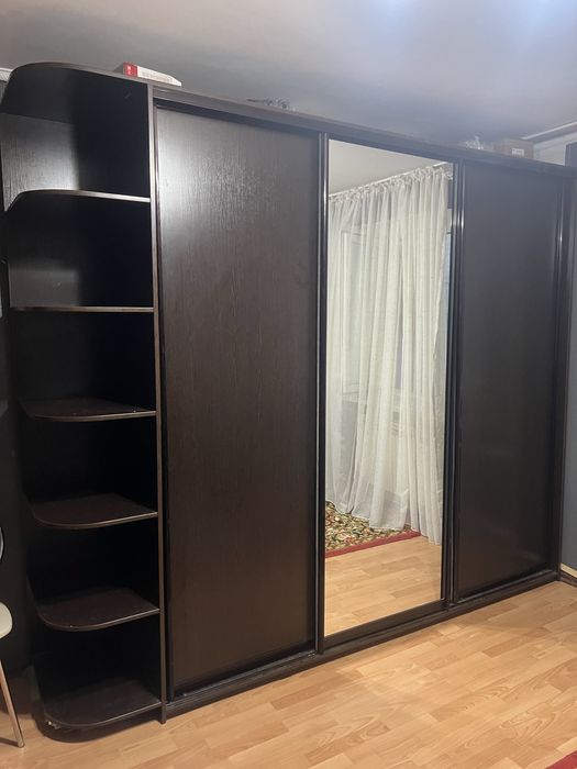 Продам шкаф для комнаты или для спальни