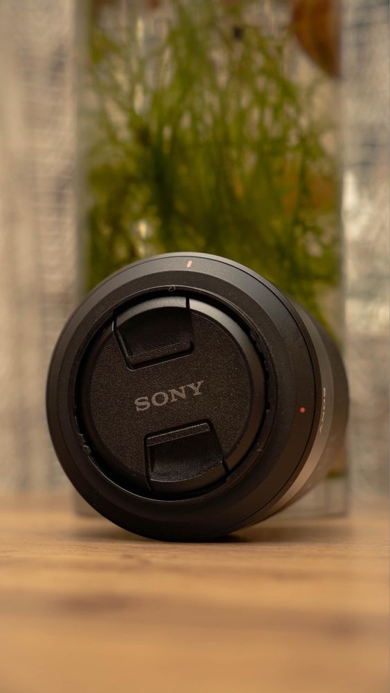 Обектив Sony e 35mm 1.8f