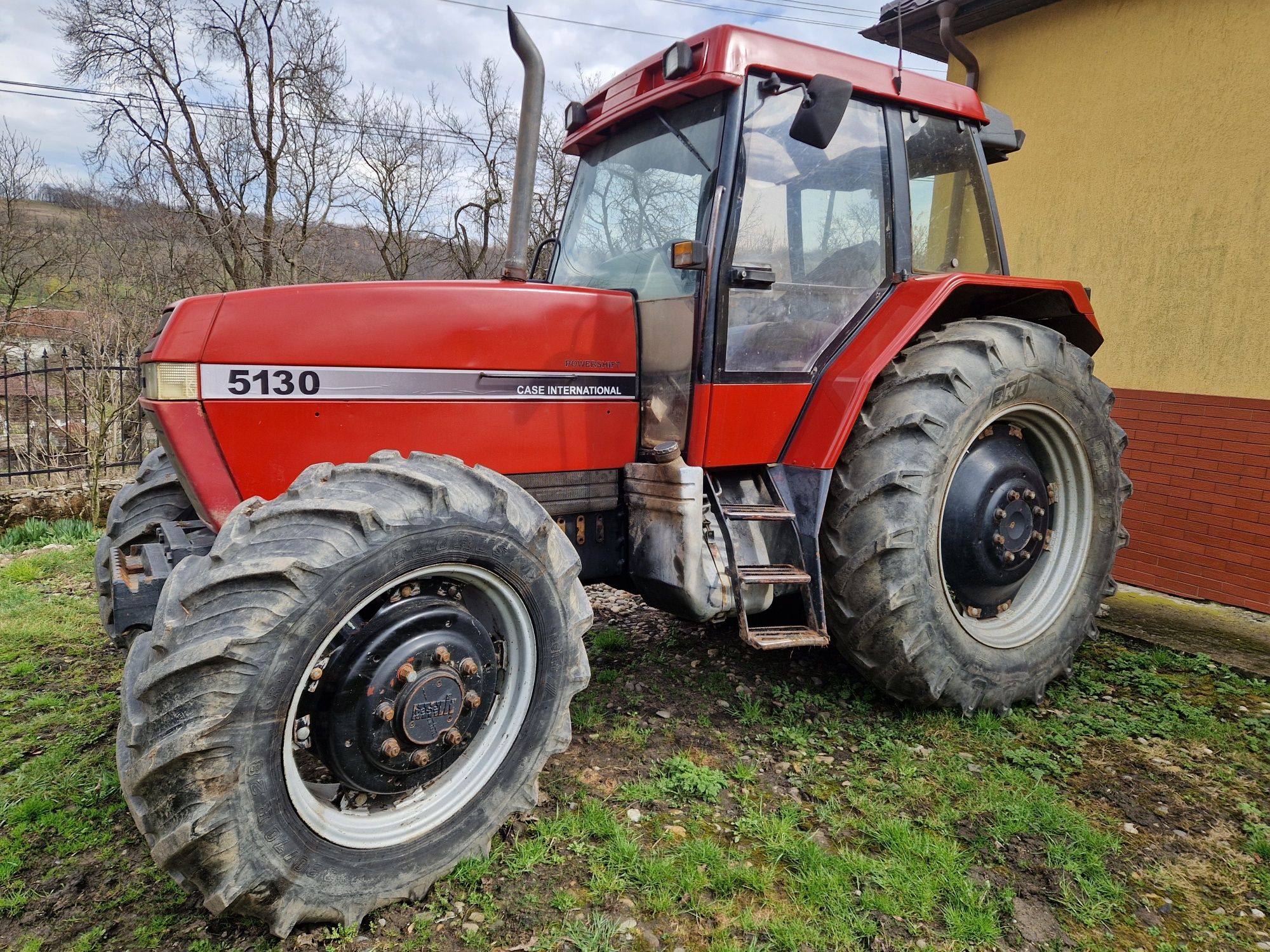 Tractor Case 5130