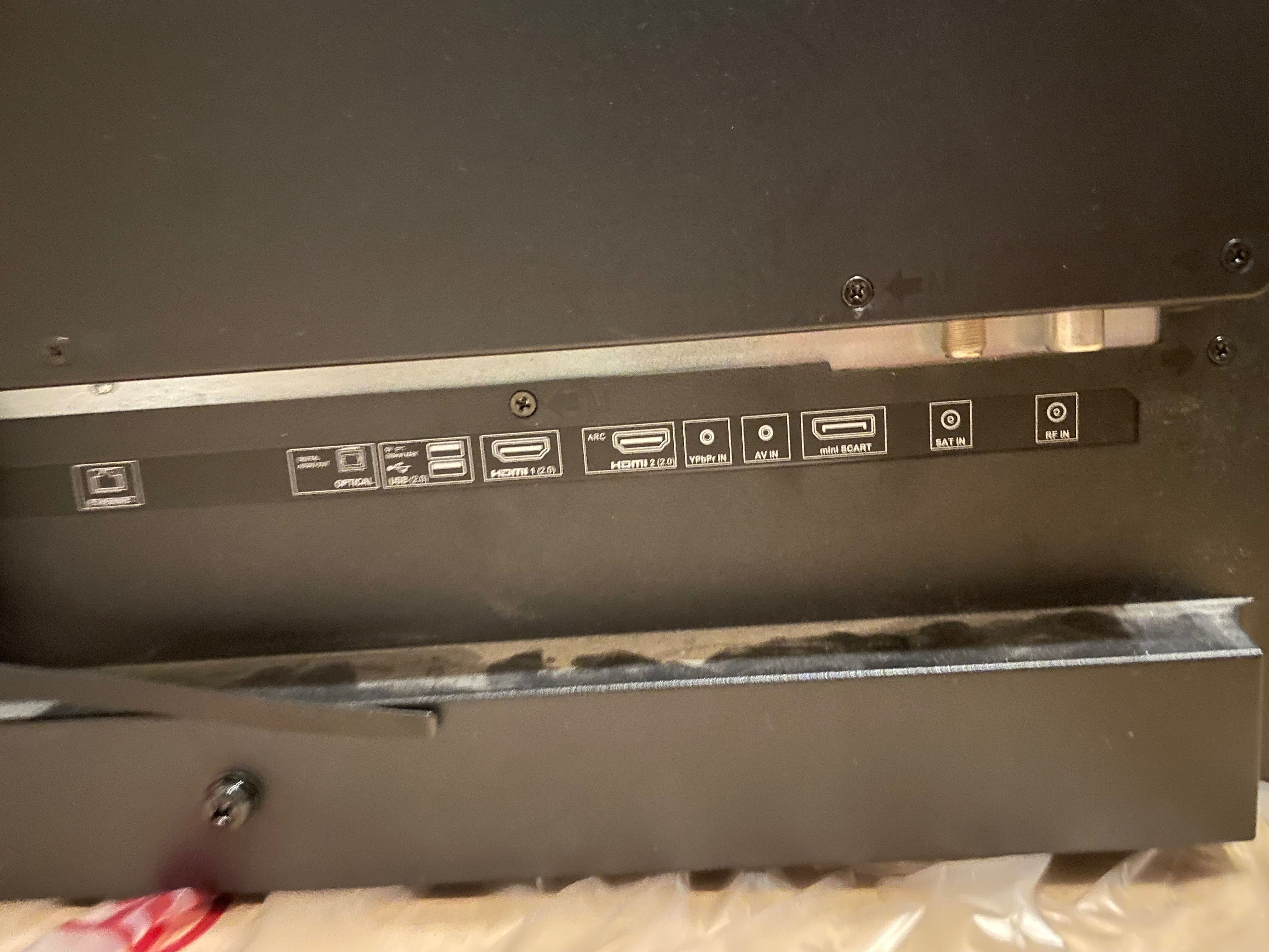 (Черен екран за части) 40” Телевизор LED Smart Sharp, , 4K Ultra HD