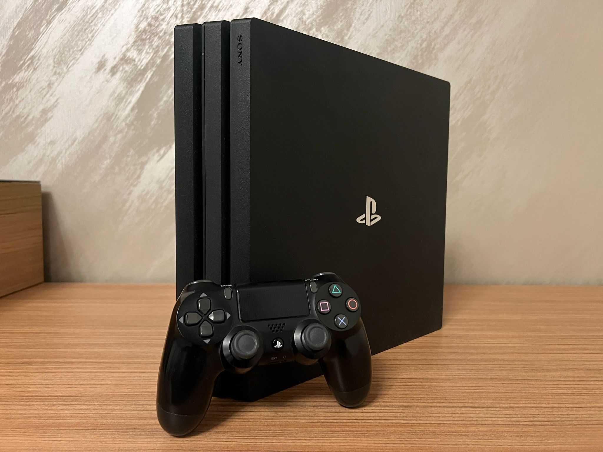 PlayStation 4 PRO 1 Tb Second Hand