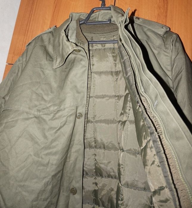 Продавам ново оригинално натовско армейско камуфлажно яке шуба