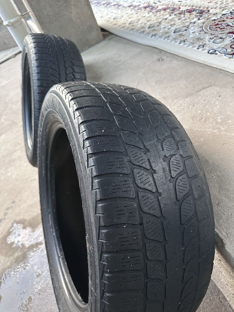 Продается шины 235/55/R18