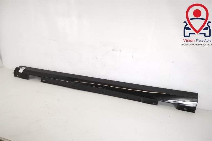 Ornament Prag Stanga Original In Stare Buna Mercedes-Benz  C-Class  W2