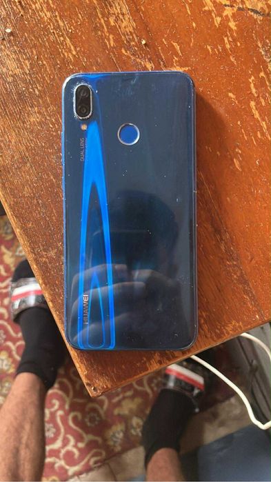 Vand huawei p20 lite ca nou