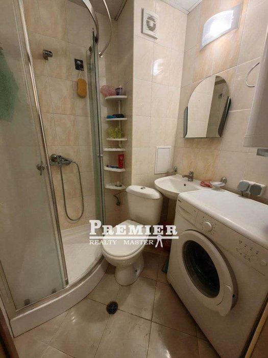 Продава се Двустаен апартамент в к.к. Слънчев бряг - 61 кв.м за 910 €/кв.м - Снимка #4