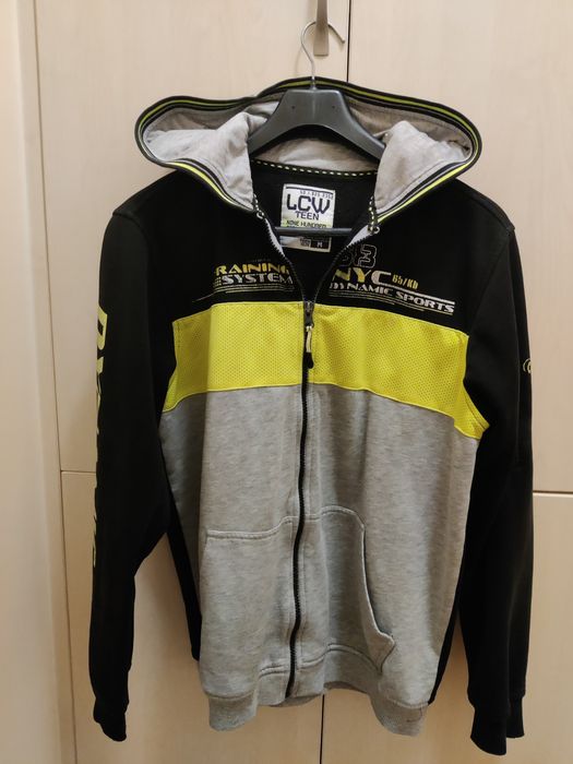 Суитшърт Zara и LCW